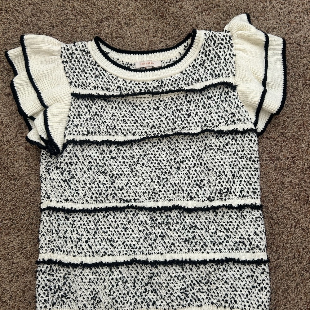 Skies Are Blue Monochrome Knit Top